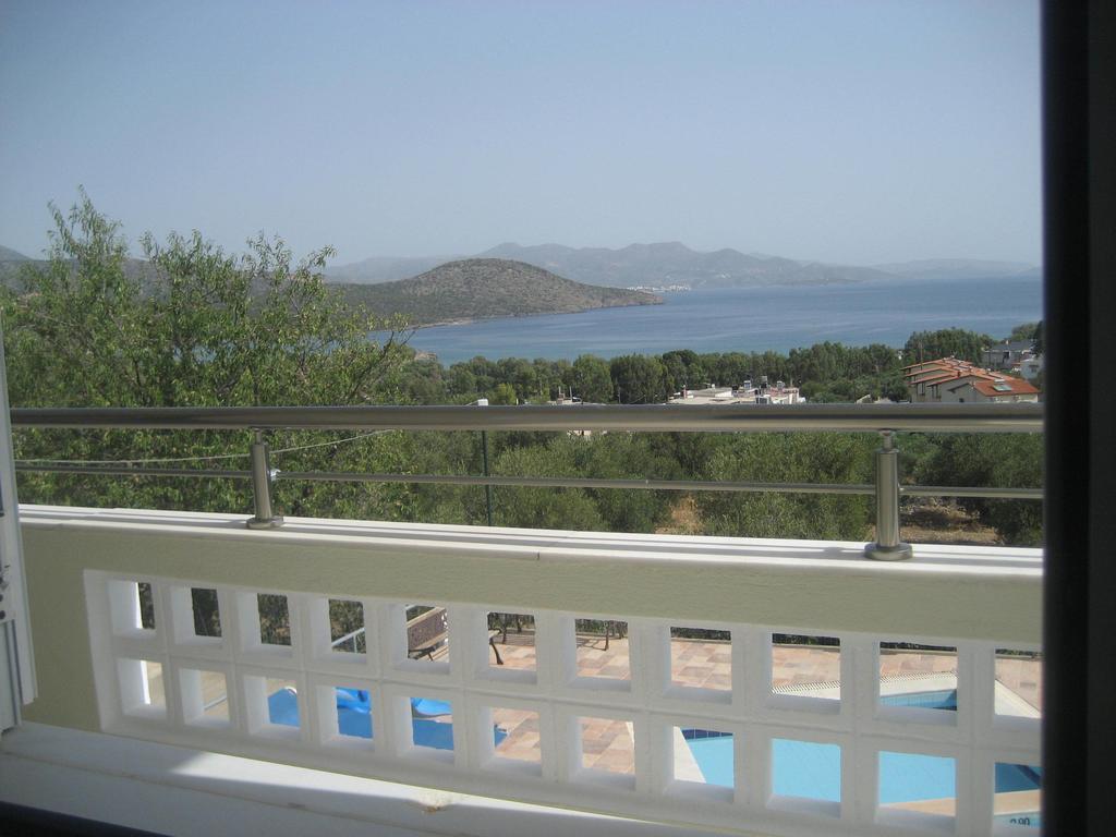 Stelios Apartments Ísztro Kültér fotó