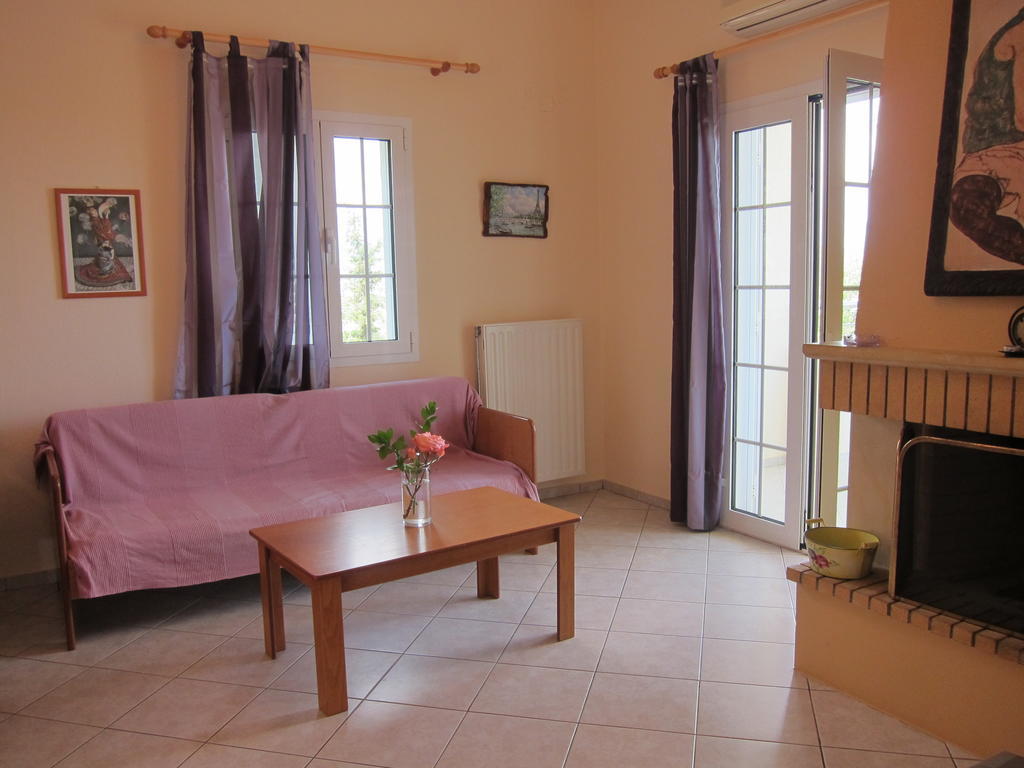 Stelios Apartments Ísztro Szoba fotó