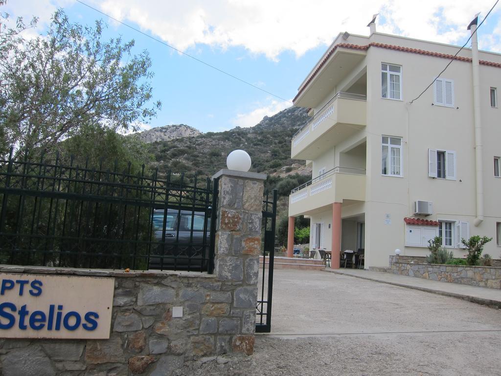 Stelios Apartments Ísztro Kültér fotó